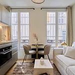 Studio Le Marais by Studio prestige